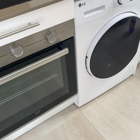 アパート En Bagu *