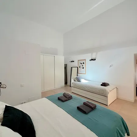 Dama Turisticos Apartment *