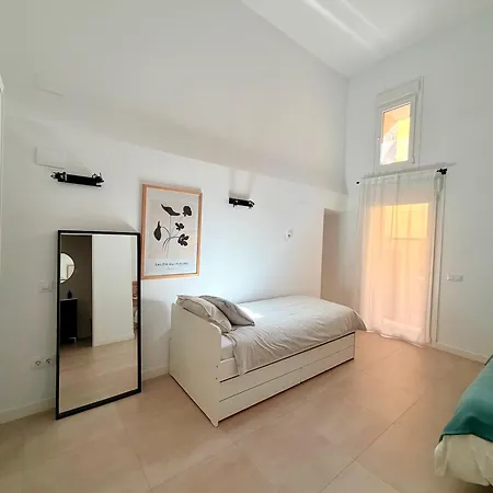 Dama Turísticos Apartamento *